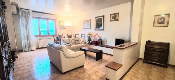 appartamento in vendita a Prato in zona Le Badie