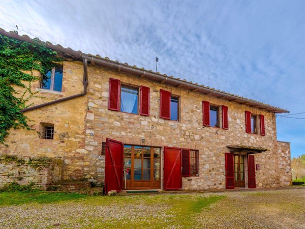 casa indipendente in vendita a Prato in zona Casale