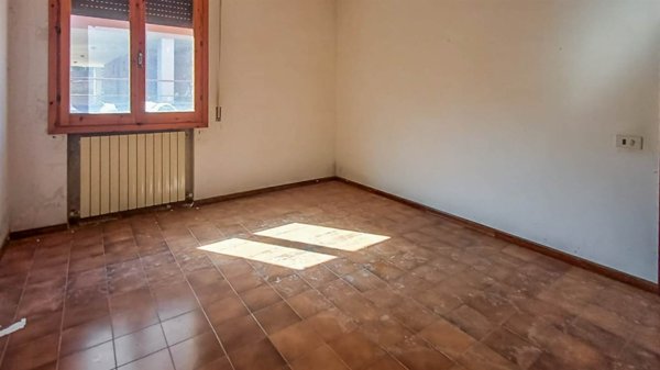 appartamento in vendita a Prato in zona Castelnuovo