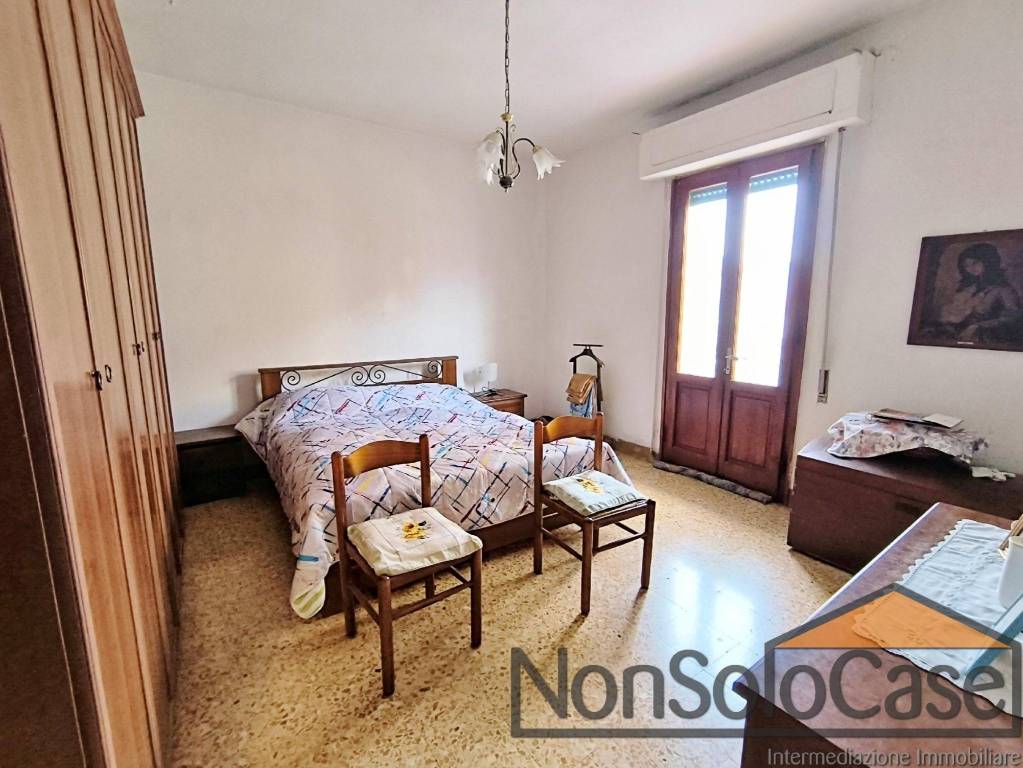 casa indipendente in vendita a Prato