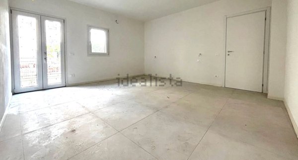 casa indipendente in vendita a Prato in zona Vergaio