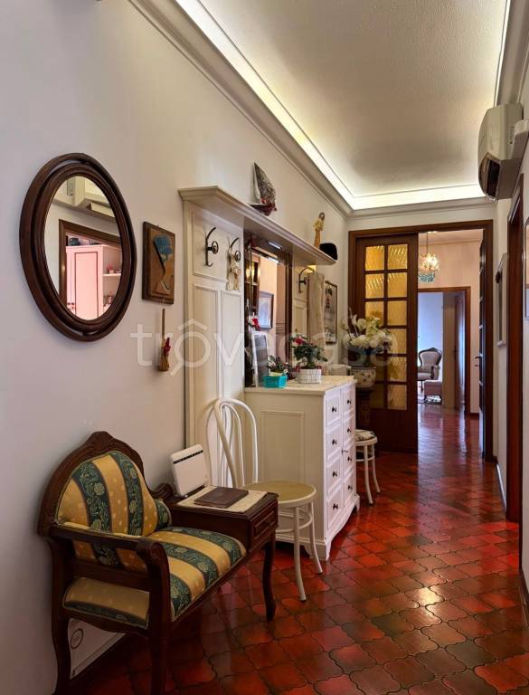 appartamento in vendita a Prato in zona Santa Gonda