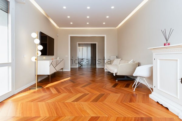 appartamento in vendita a Prato in zona Santa Lucia