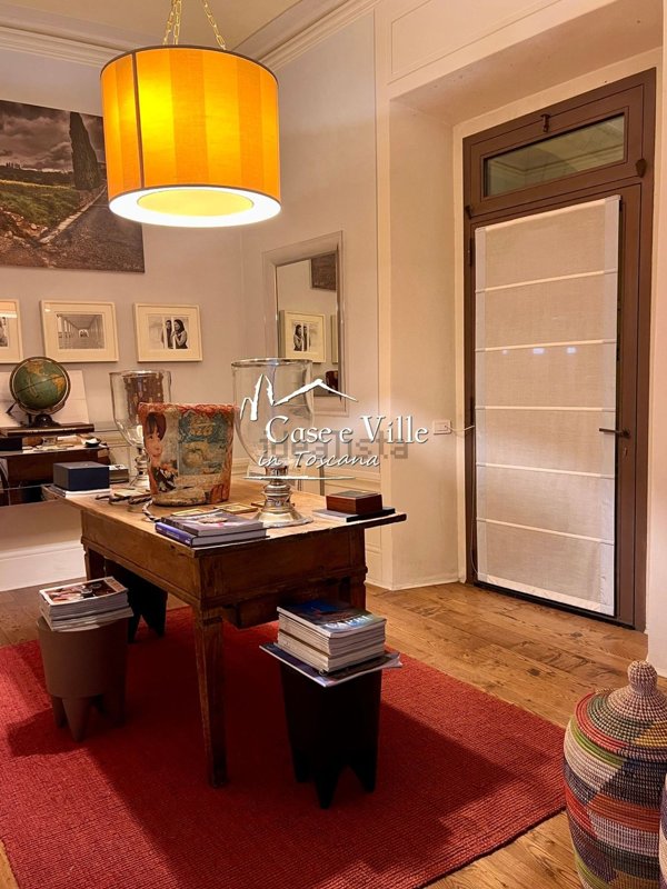 ufficio in vendita a Prato