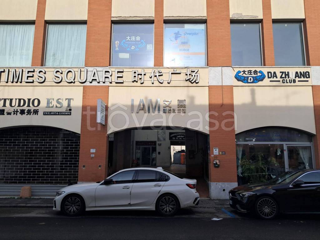 negozio in vendita a Prato