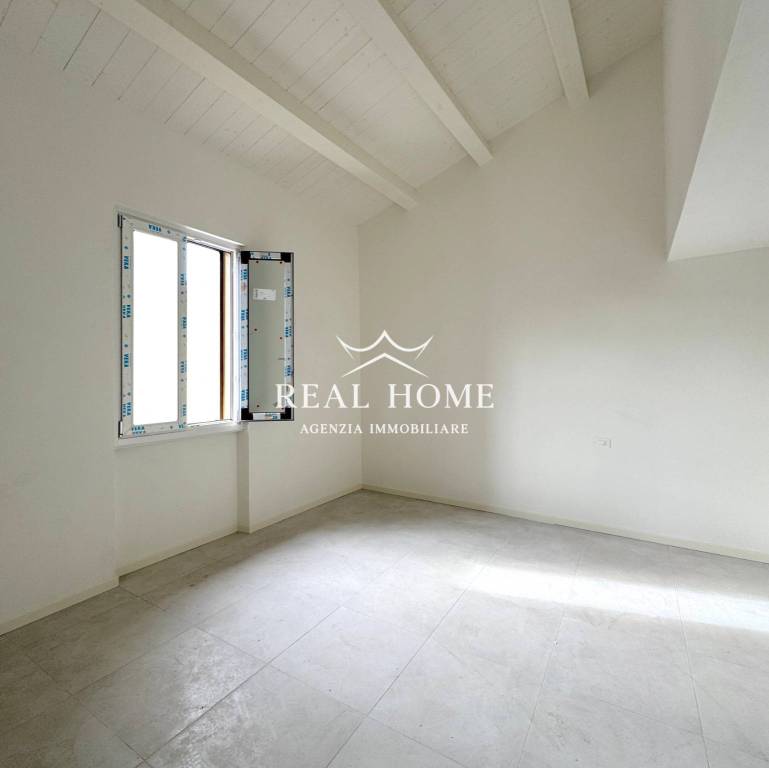 casa indipendente in vendita a Prato in zona Tobbiana