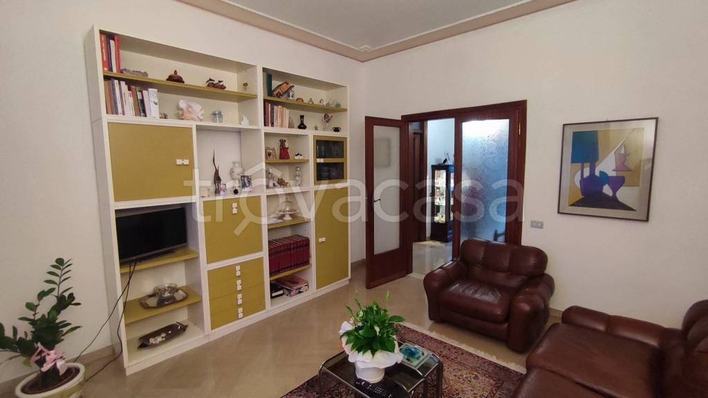 appartamento in vendita a Prato in zona Purgatorio