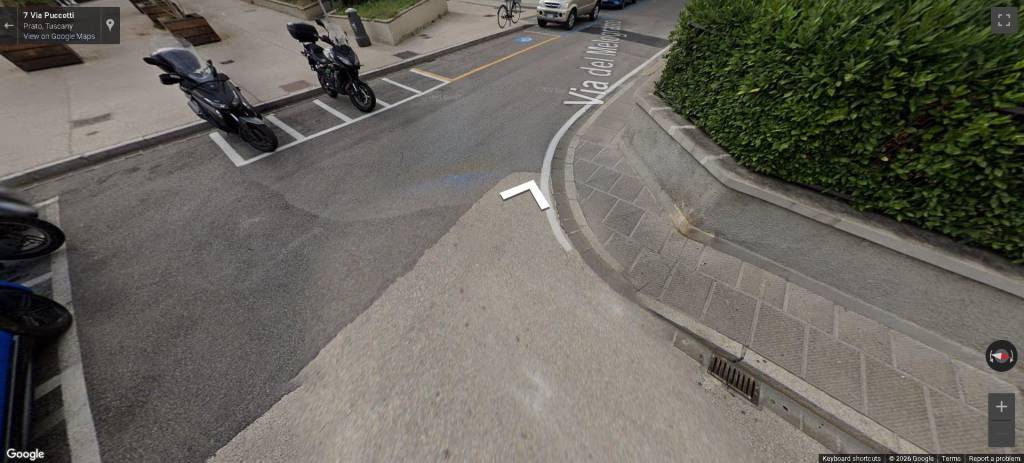 negozio in vendita a Prato