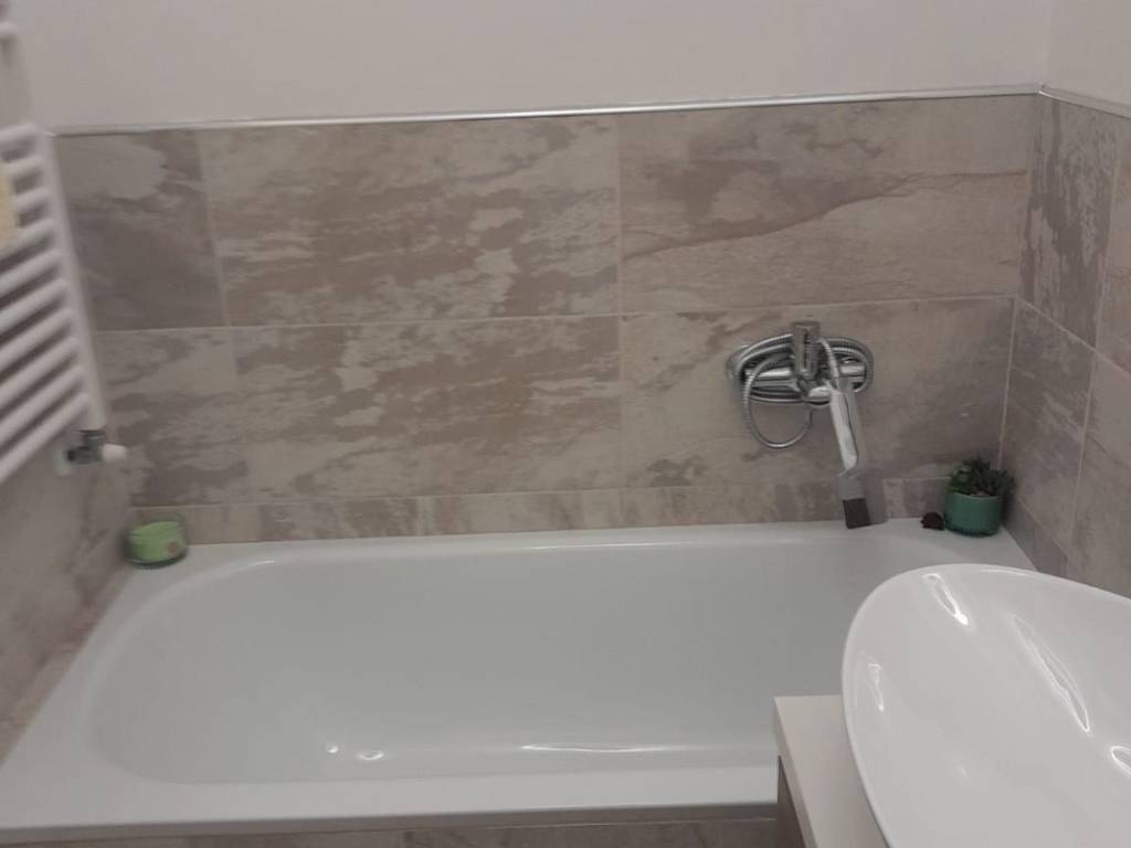 casa indipendente in vendita a Prato in zona Fontanelle