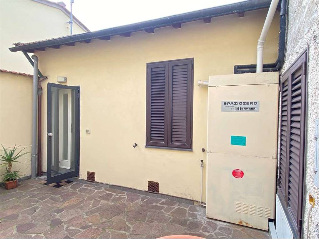 casa indipendente in vendita a Prato in zona Maliseti