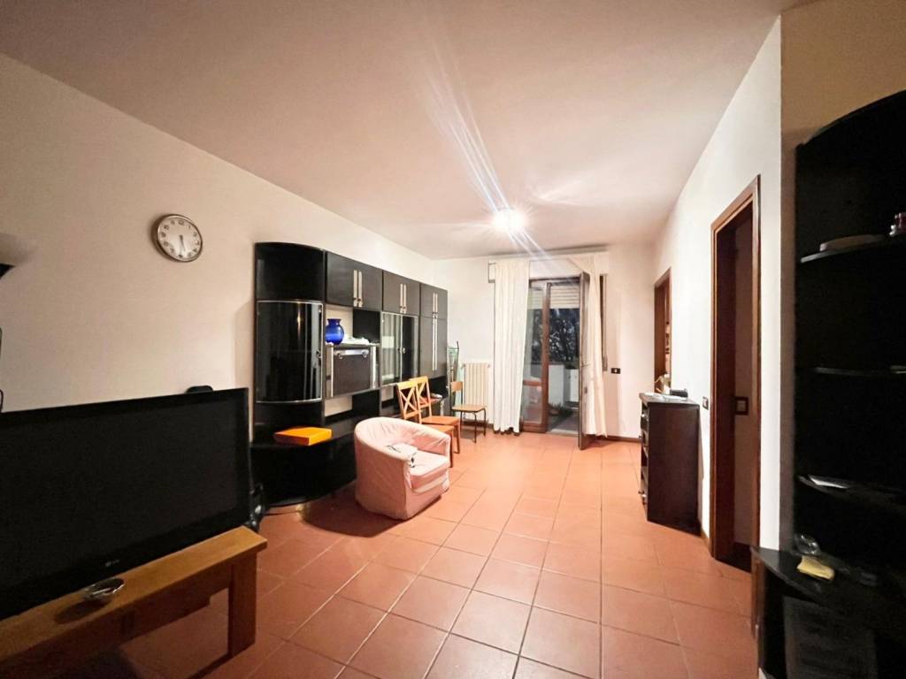 appartamento in vendita a Prato in zona Iolo