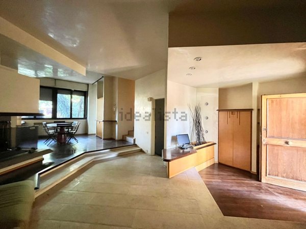 casa indipendente in vendita a Prato in zona San Giusto