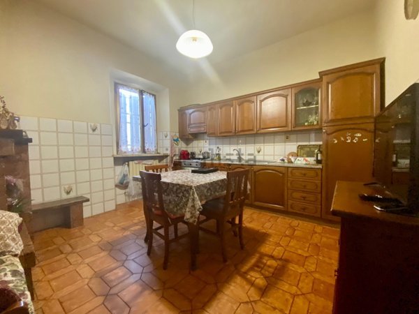 casa indipendente in vendita a Prato in zona Galciana