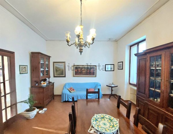 casa indipendente in vendita a Prato in zona Viaccia