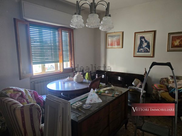 casa indipendente in vendita a Prato in zona Coiano