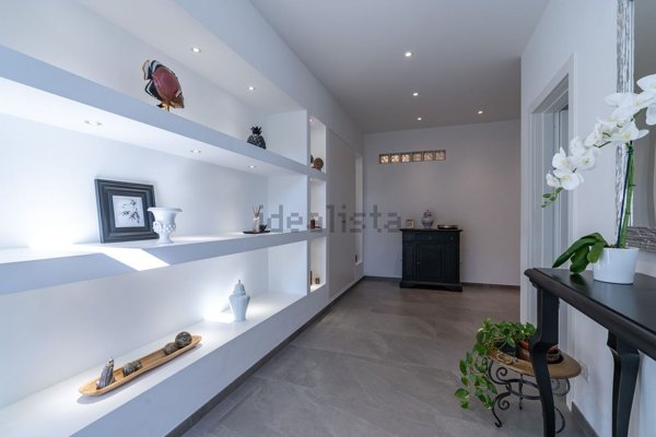 casa indipendente in vendita a Prato in zona San Giusto