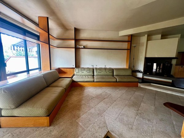 casa indipendente in vendita a Prato in zona San Giusto