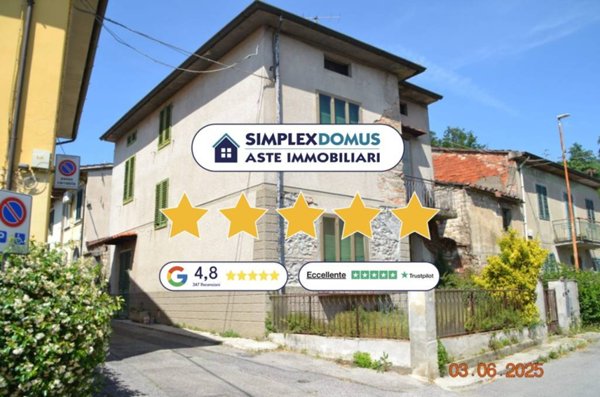 appartamento in vendita a Prato in zona Figline