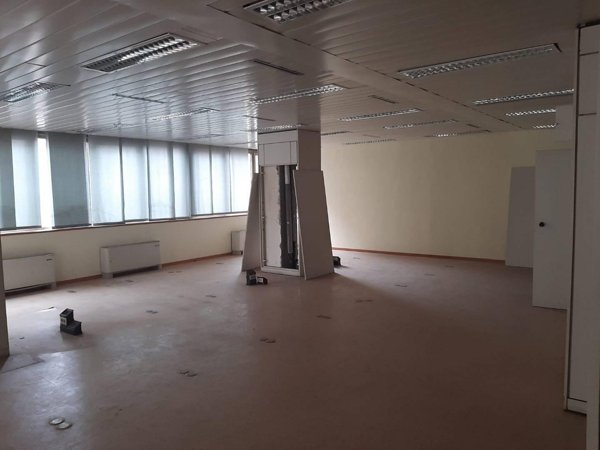 ufficio in vendita a Prato