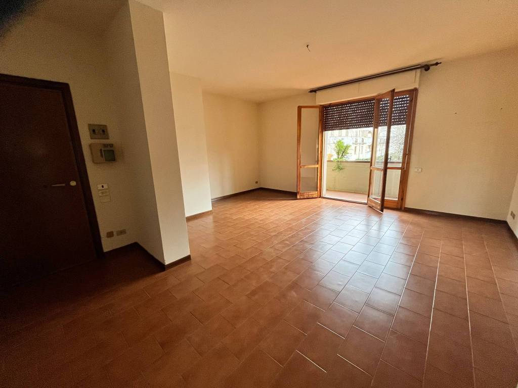 appartamento in vendita a Prato in zona Iolo