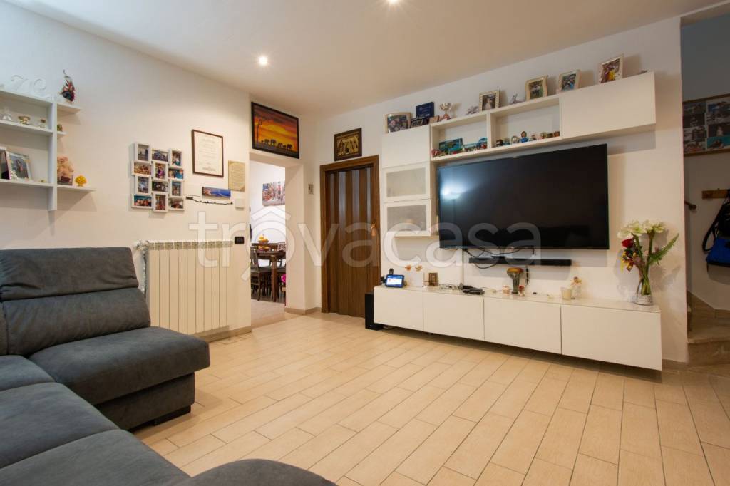 appartamento in vendita a Prato in zona Cafaggio