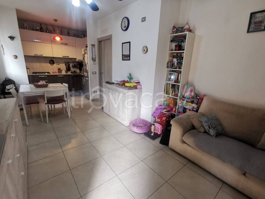 appartamento in vendita a Prato in zona Sant'Ippolito