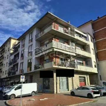 appartamento in vendita a Prato in zona Purgatorio