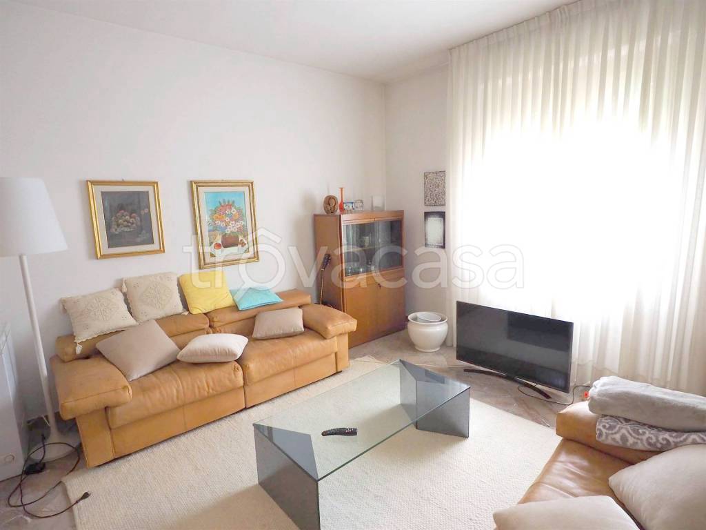 appartamento in vendita a Prato in zona Maliseti