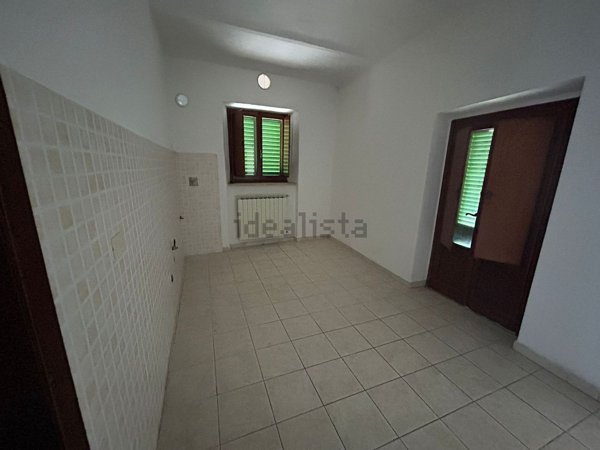 casa indipendente in vendita a Prato