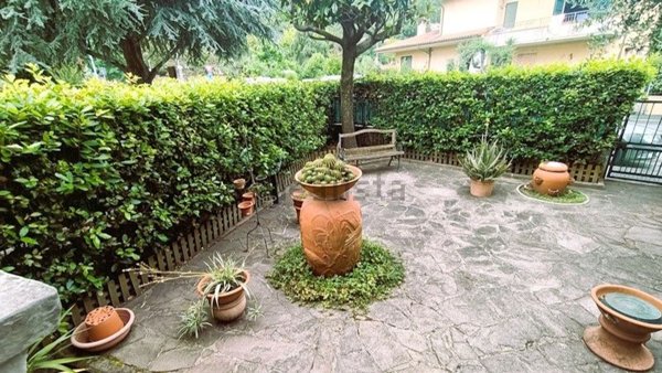 appartamento in vendita a Prato in zona Santa Lucia