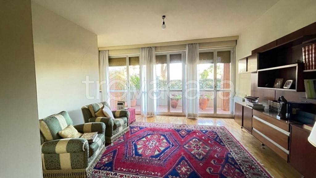 appartamento in vendita a Prato in zona Ponzano