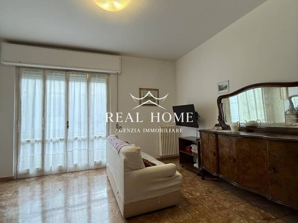 appartamento in vendita a Prato