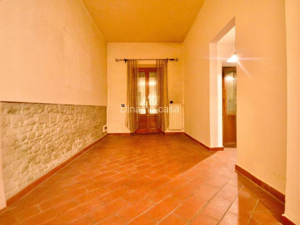 casa indipendente in vendita a Prato in zona Narnali
