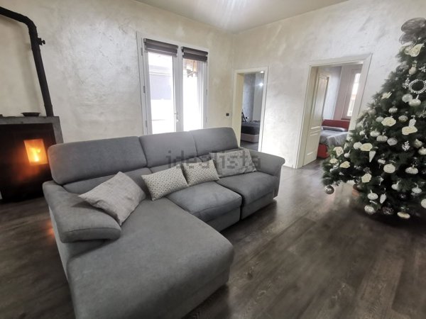 appartamento in vendita a Prato in zona Maliseti