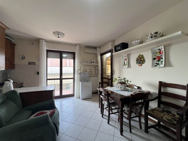 appartamento in vendita a Prato in zona Paperino