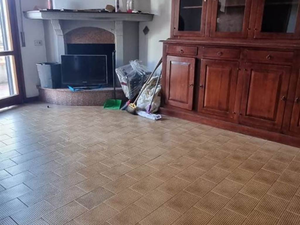 appartamento in vendita a Prato in zona Maliseti