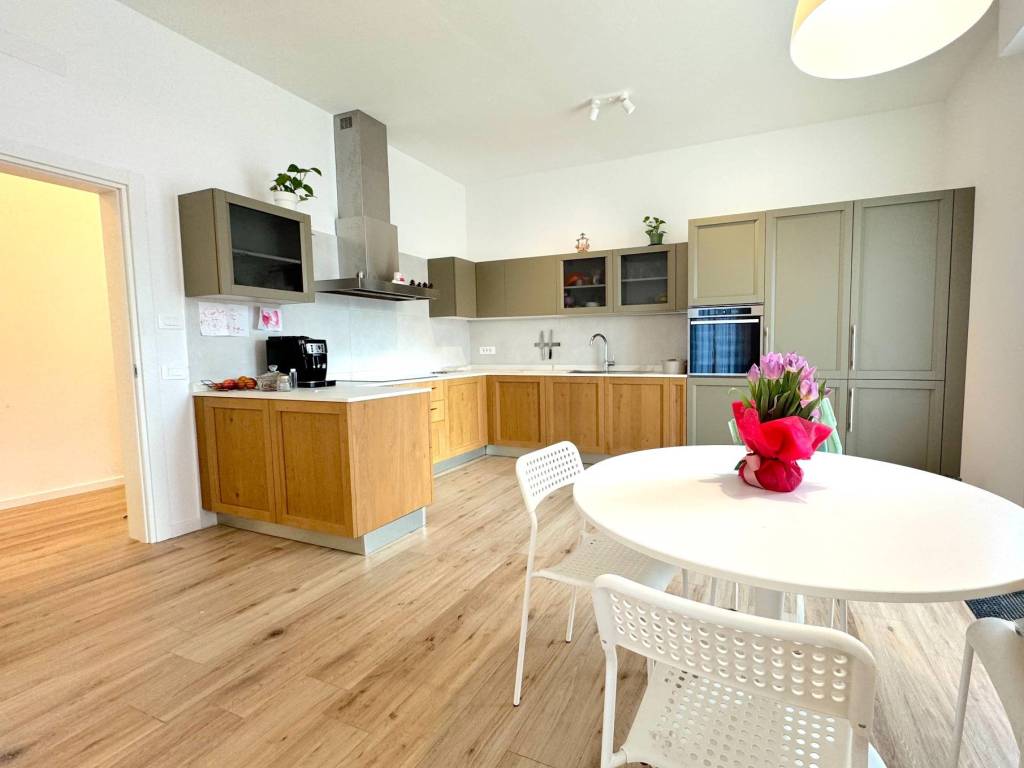 appartamento in vendita a Prato in zona San Martino