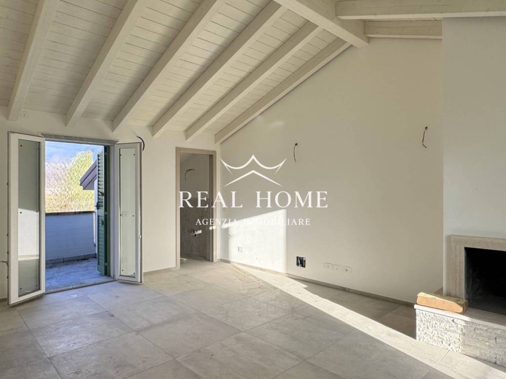 appartamento in vendita a Prato in zona San Giusto