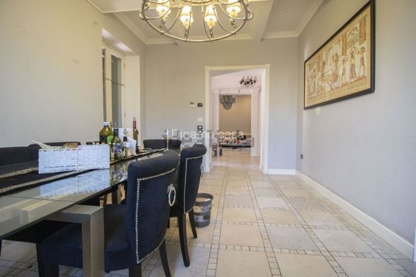 casa indipendente in vendita a Prato in zona Tavola