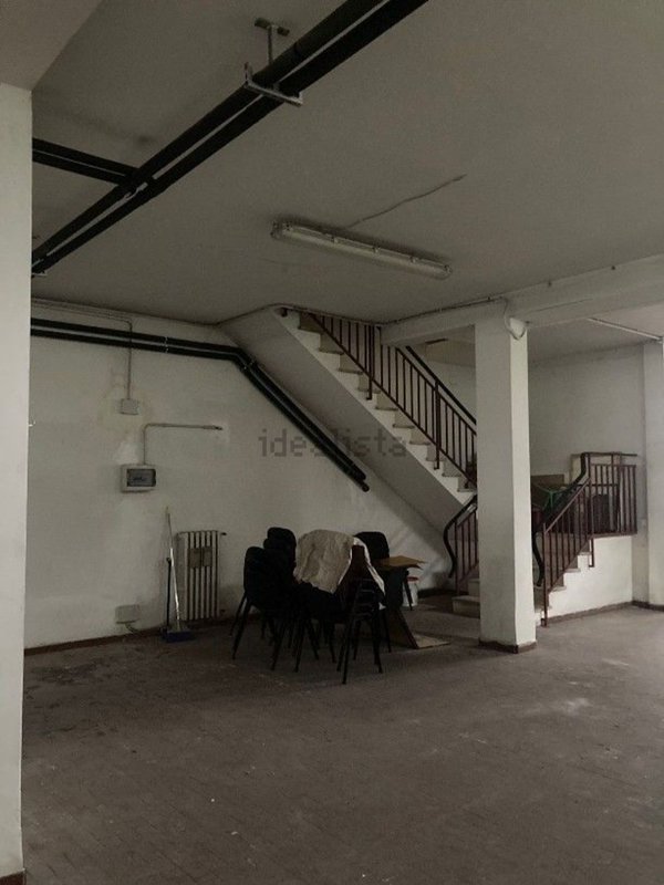 ufficio in vendita a Prato