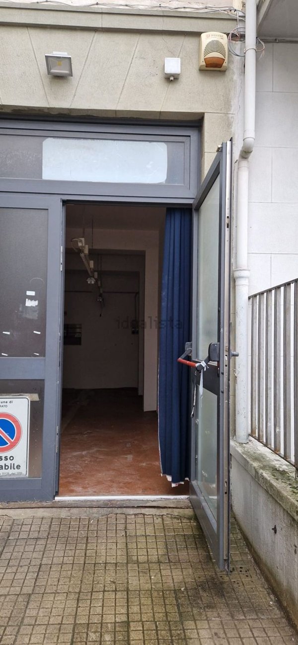 capannone in vendita a Prato