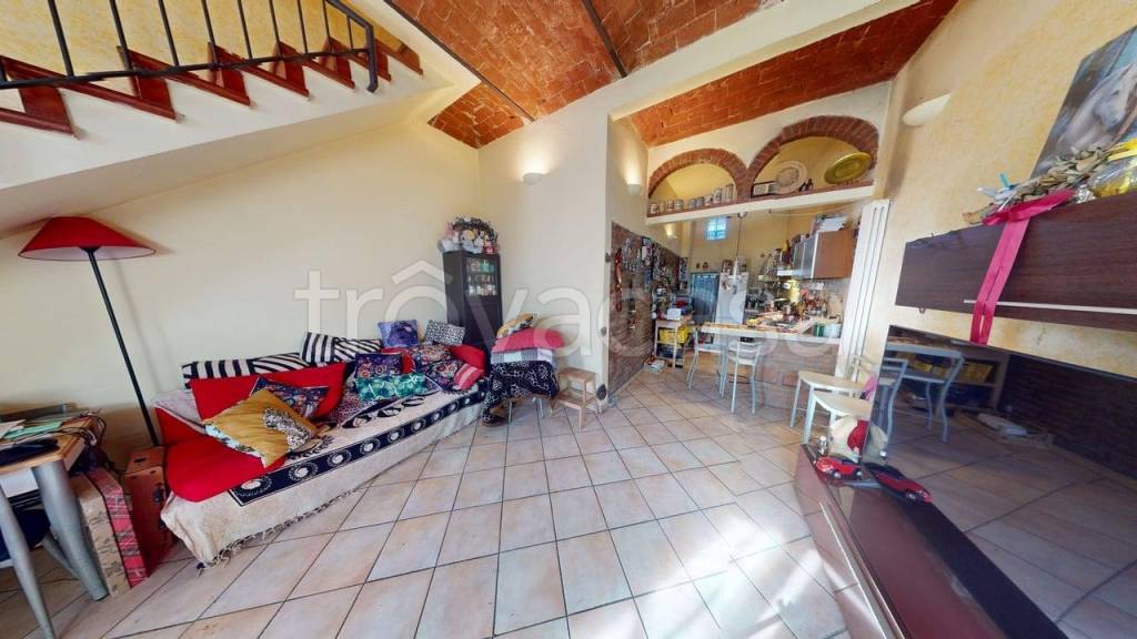 casa indipendente in vendita a Prato in zona Galciana