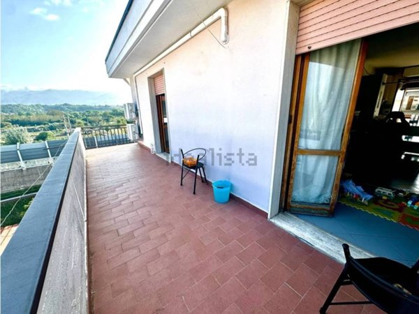 appartamento in vendita a Prato in zona Santa Lucia