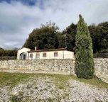 casa indipendente in vendita a Prato in zona Cerreto