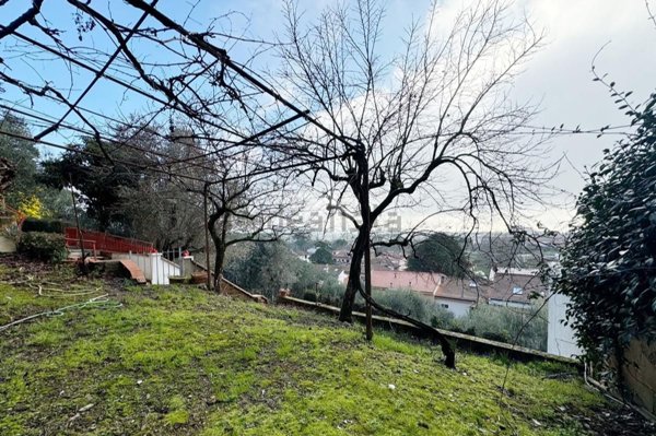 appartamento in vendita a Prato in zona La Querce