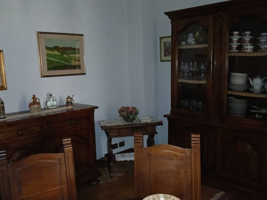 casa indipendente in vendita a Prato