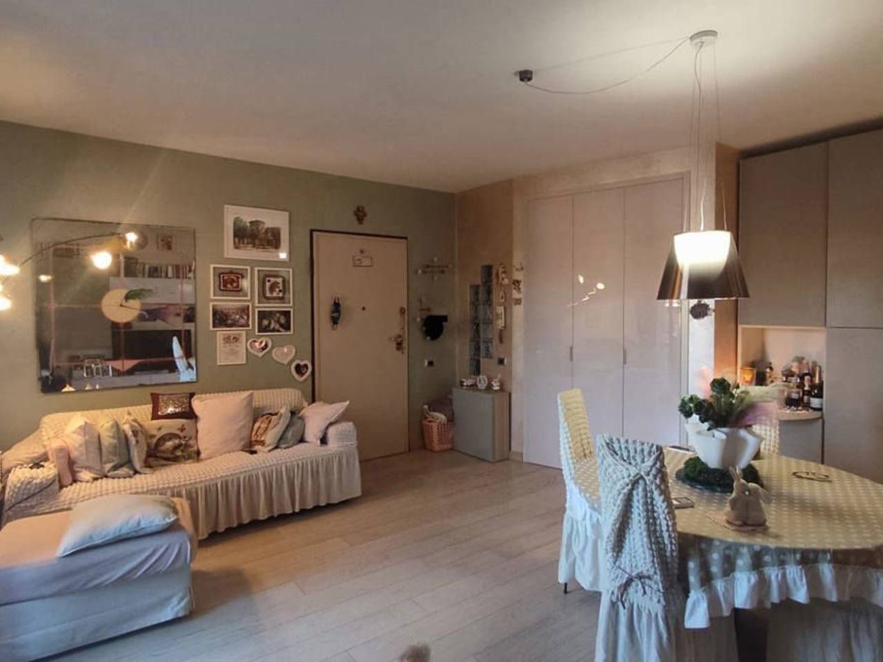 appartamento in vendita a Prato in zona Castelnuovo