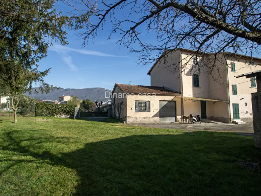 casa indipendente in vendita a Prato in zona Viaccia