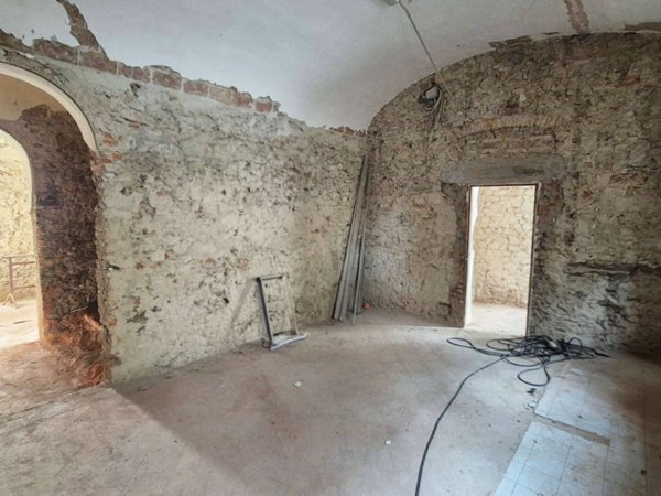 casa indipendente in vendita a Prato in zona La Querce