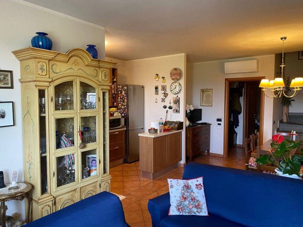 appartamento in vendita a Prato in zona Vergaio